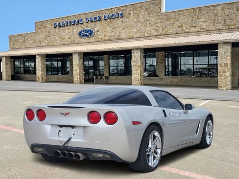 Used 2010 Chevrolet Corvette Coupe w/ Preferred Equipment Group image 5