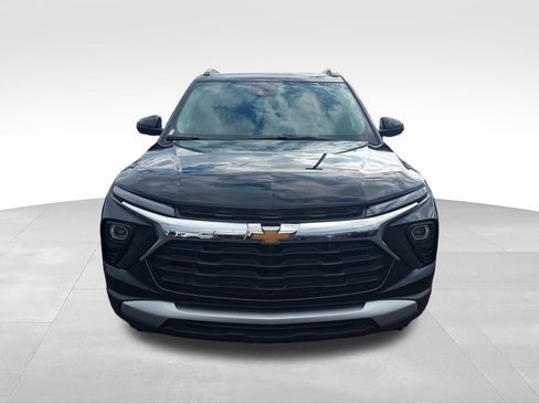 New 2026 Chevrolet TrailBlazer LT w/ Convenience Package FWD image 8