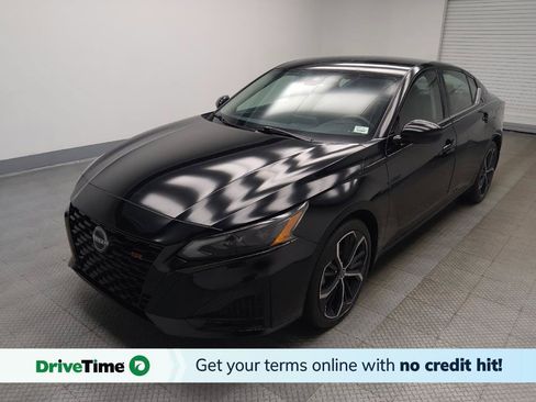 Used 2024 Nissan Altima 2.5 SR FWD image 1