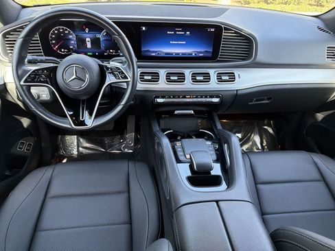Used 2024 Mercedes-Benz GLE 450e 4MATIC image 11