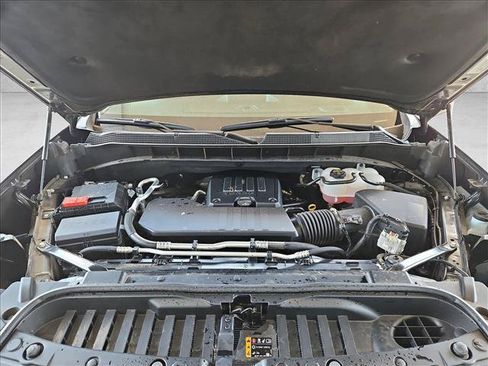 Used 2026 Chevrolet Silverado 1500 Custom AWD/4WD image 22