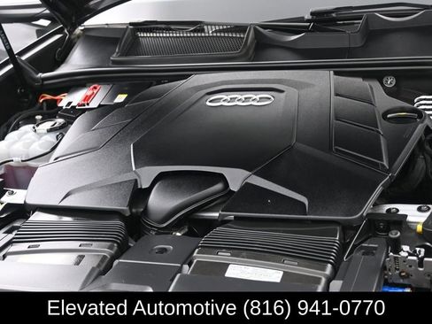 Used 2025 Audi Q8 Premium Plus AWD/4WD image 25