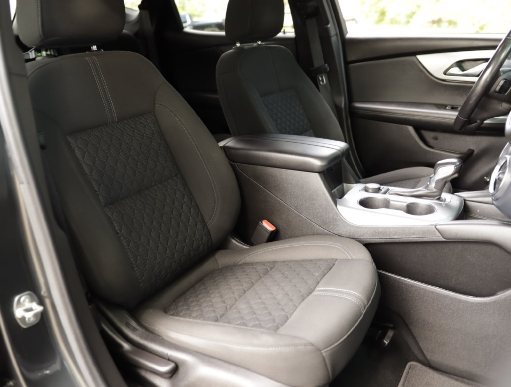 Used 2020 Chevrolet Blazer LT FWD image 29