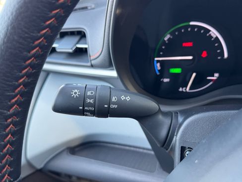 Certified 2021 Toyota Sienna XSE image 22