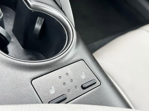 Used 2024 Toyota Camry XSE image 12