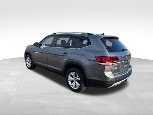 Used 2019 Volkswagen Atlas SE w/ Towing Package image 5