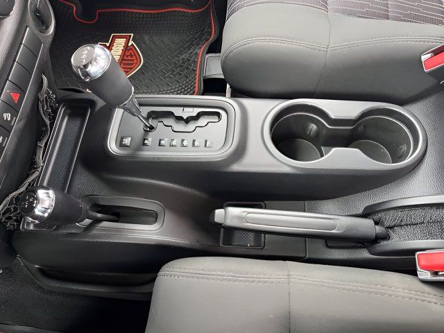 Used 2011 Jeep Wrangler Sport AWD/4WD image 18