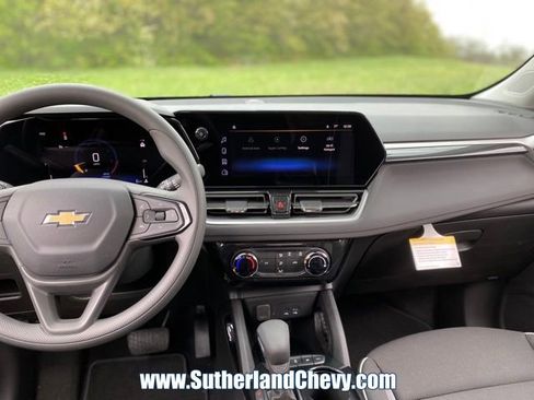 New 2026 Chevrolet TrailBlazer LT AWD/4WD image 25