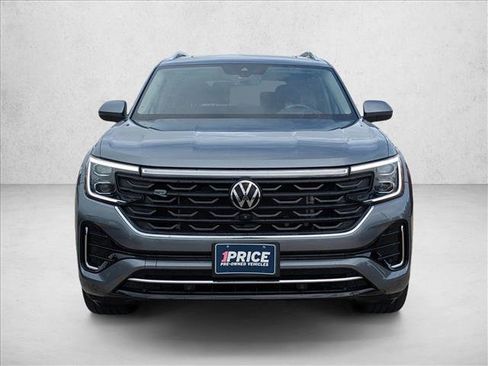 Used 2024 Volkswagen Atlas SEL Premium R-Line AWD/4WD image 2