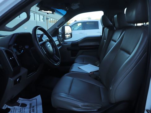 Used 2018 Ford F350 XL w/ Power Equipment Group image 19