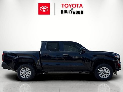 New 2026 Toyota Tacoma SR RWD image 3