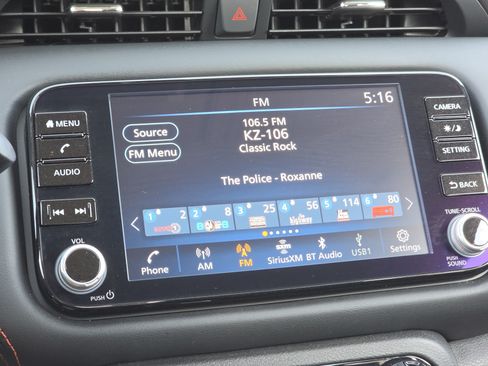 Used 2024 Nissan Kicks SR w/ Interior Electronics Package FWD image 19