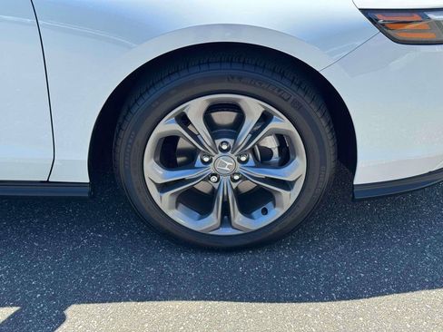 Used 2024 Honda Accord EX image 10