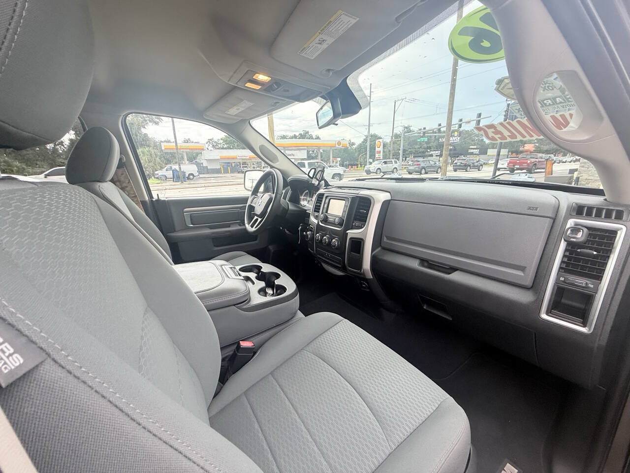Used 2016 RAM 1500 Classic SLT RWD image 16