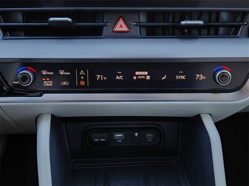 New 2025 Kia Sportage EX w/ Premium Package image 14