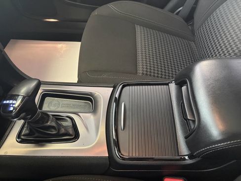 Used 2021 Dodge Charger SXT w/ Blacktop Package image 22