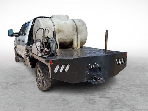 Used 2025 Ford F250 XL w/ XL Chrome Package image 8