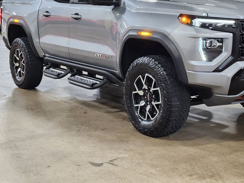 Used 2023 GMC Canyon AT4X image 16