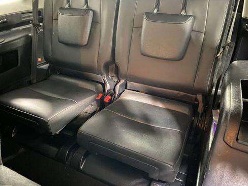 Used 2021 Toyota 4Runner Limited image 7