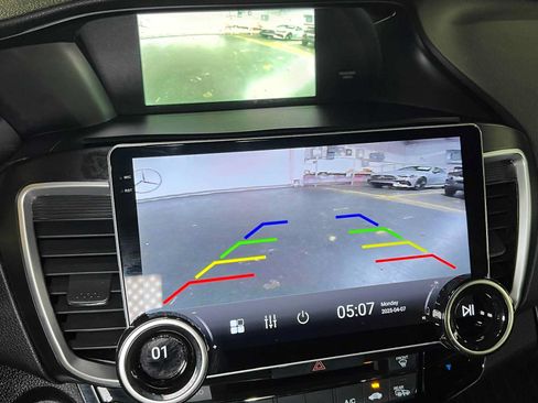 Used 2016 Honda Accord EX image 35