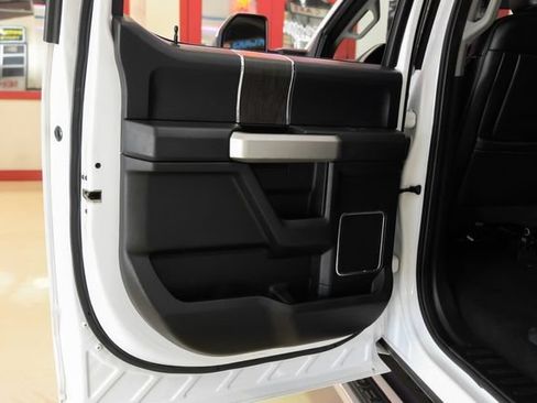 Used 2021 Ford F250 Lariat w/ Lariat Value Package AWD/4WD image 37