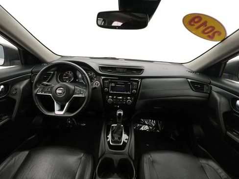 Used 2019 Nissan Rogue SL w/ Premium Package AWD/4WD image 11
