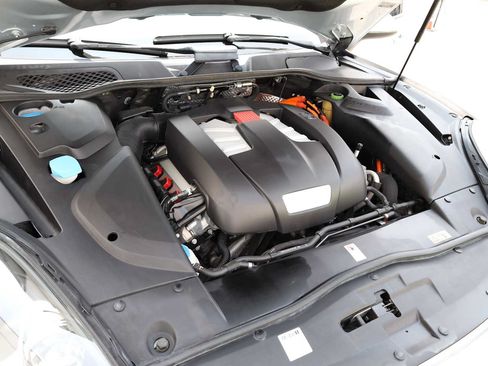 Used 2017 Porsche Cayenne S AWD/4WD image 61