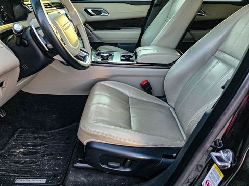 Used 2018 Land Rover Range Rover Velar R-Dynamic SE image 10