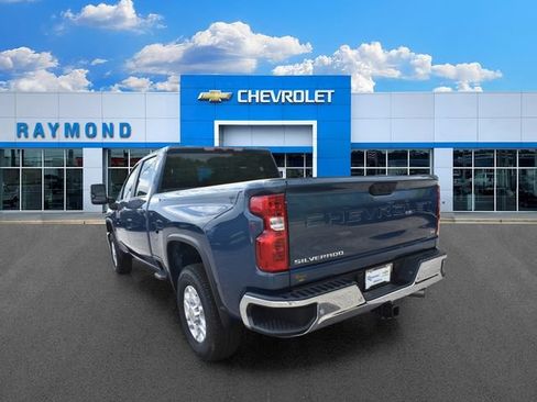 New 2026 Chevrolet Silverado 2500 LT w/ All Star Edition AWD/4WD image 6