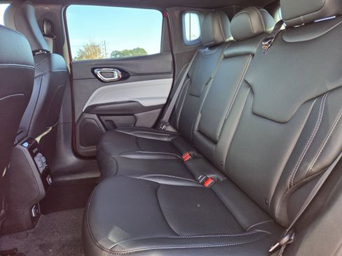 New 2026 Jeep Compass Limited image 15