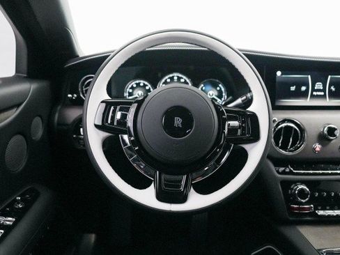 Used 2024 Rolls-Royce Ghost image 21