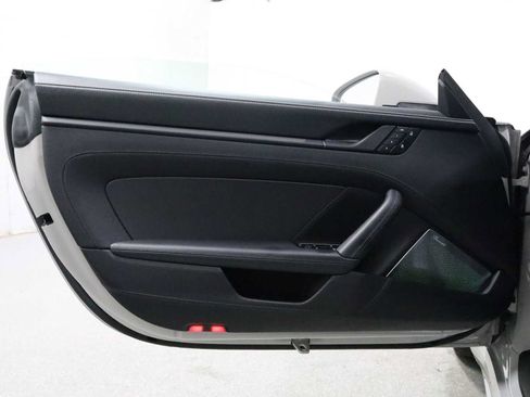Certified 2025 Porsche 911 Carrera RWD image 16