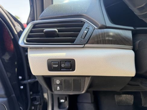 Used 2018 Honda Accord EX-L image 16