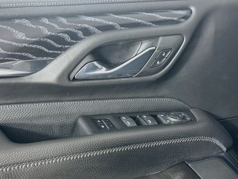 Used 2023 GMC Yukon Denali AWD/4WD image 24