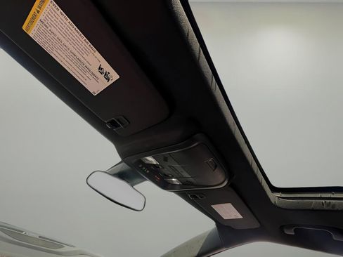 Used 2022 Chevrolet Blazer RS image 17