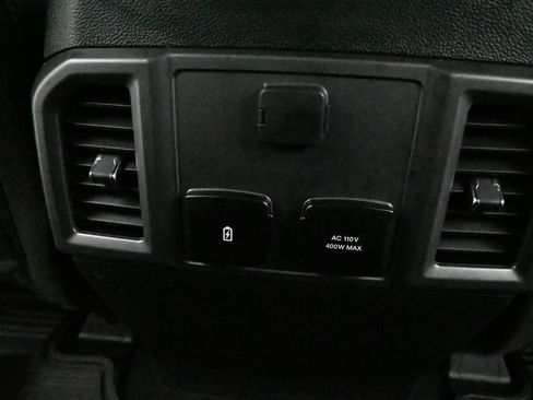 Used 2019 Ford F150 XLT w/ Equipment Group 302A Luxury AWD/4WD image 24