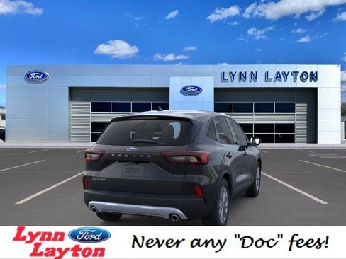 Used 2025 Ford Escape Active w/ Tech Pack #1 FWD image 8