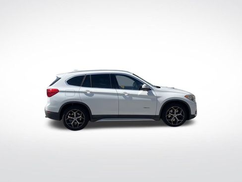 Used 2016 BMW X1 xDrive28i AWD/4WD image 4