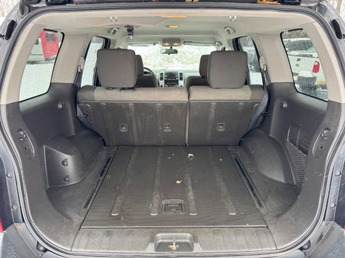 Used 2013 Nissan Xterra 4WD image 17