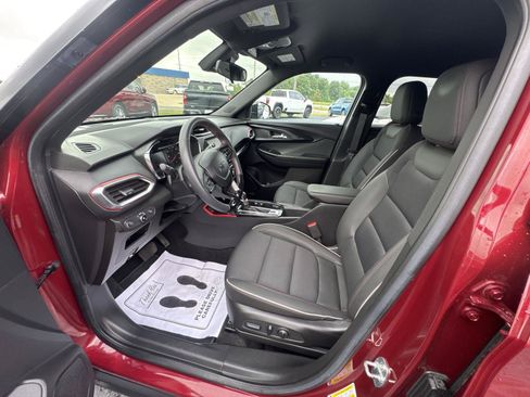 Used 2023 Chevrolet TrailBlazer RS AWD/4WD image 8