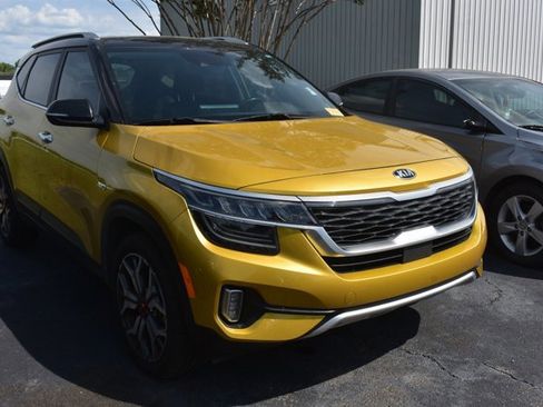 Used 2021 Kia Seltos SX image 3