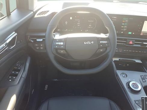 New 2026 Kia Sportage SX Prestige AWD/4WD image 5