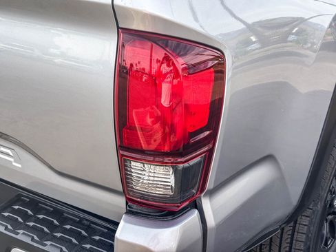 Used 2019 Toyota Tacoma SR5 image 8