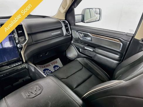 Used 2019 RAM 1500 Laramie AWD/4WD image 25