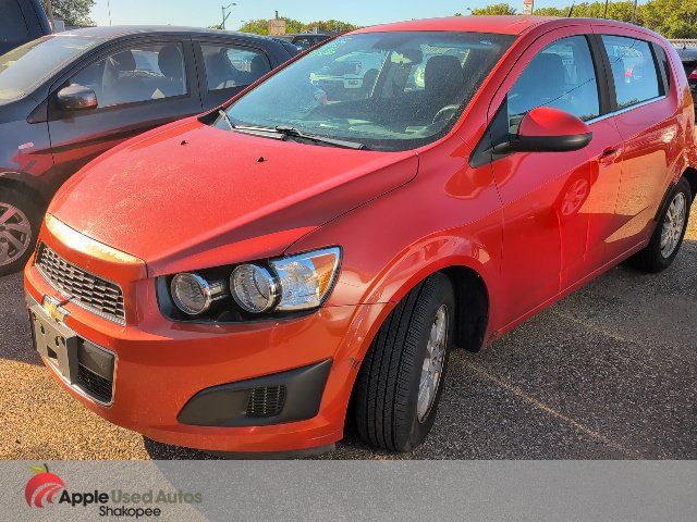Used 2012 Chevrolet Sonic LT FWD image 2