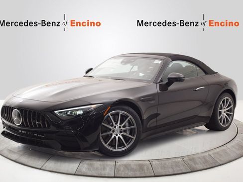 New 2025 Mercedes-Benz SL 43 AMG image 1