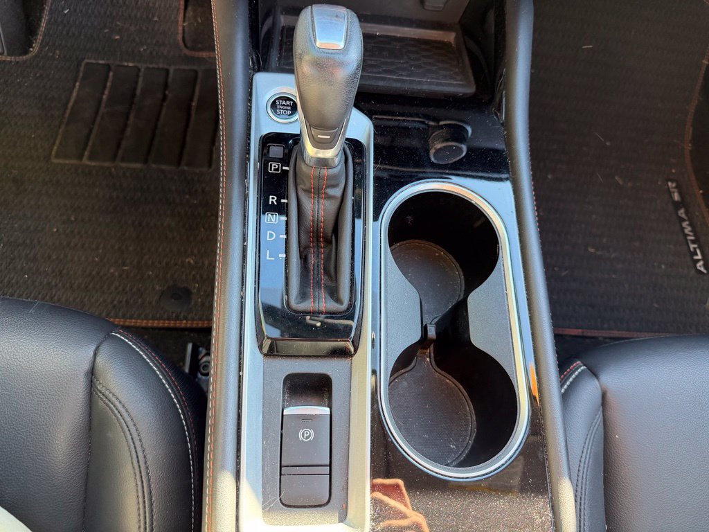 Used 2024 Nissan Altima 2.5 SR w/ SR Premium Package AWD/4WD image 8