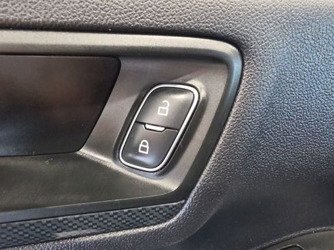Used 2024 Ford Escape ST-Line w/ Tech Pack #1 AWD/4WD image 17