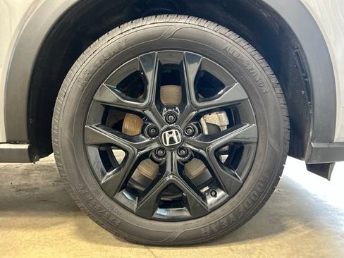 Certified 2024 Honda HR-V Sport image 12