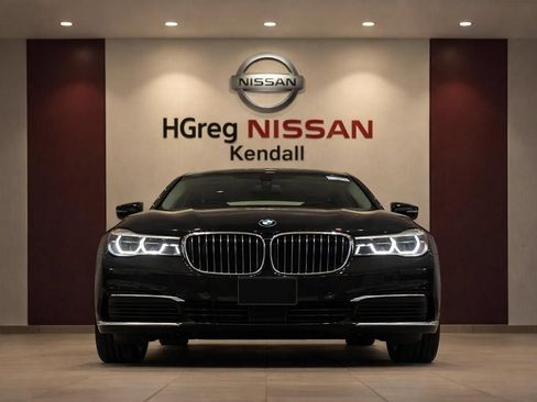 Used 2019 BMW 740i xDrive w/ Executive Package AWD/4WD image 5